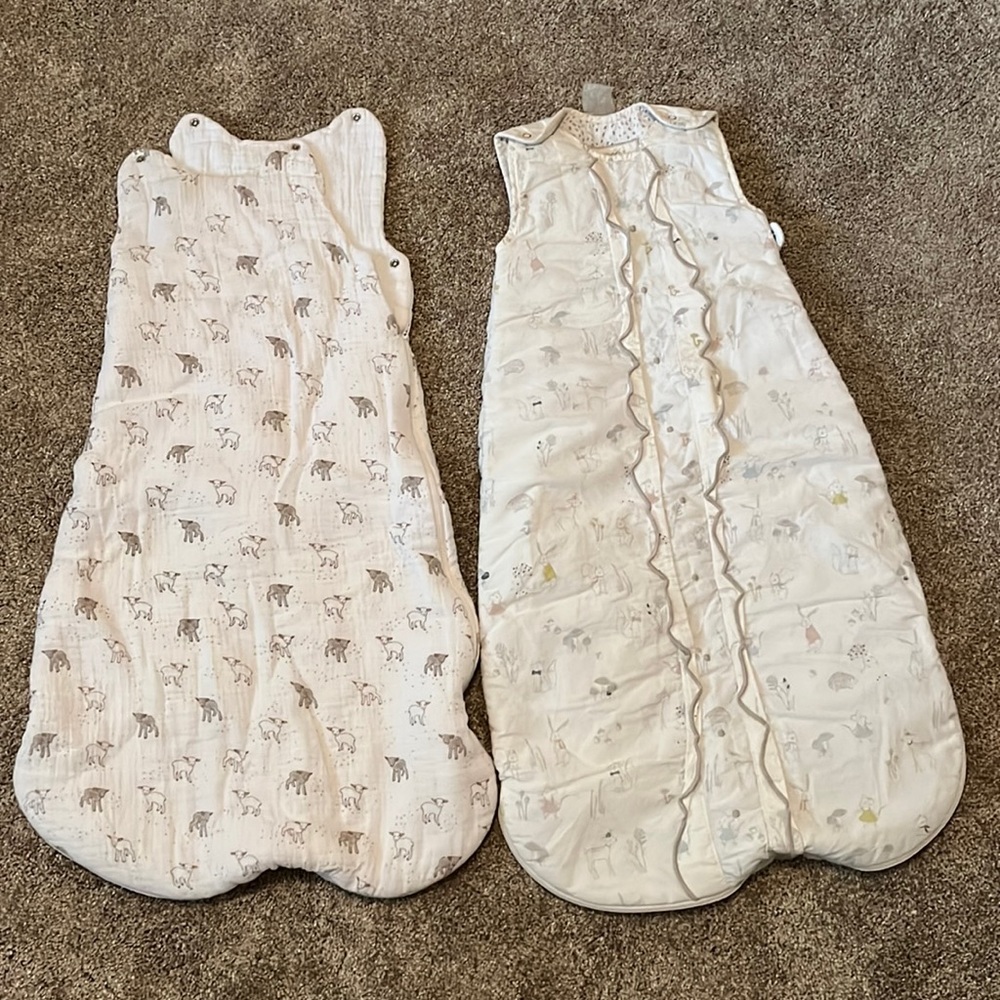 *EUC* **Set of 2** Pehr sleep sacks in 9-18 months